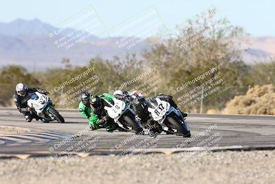 media/Dec-07-2025-CVMA (Sun) [[3e7d2de5dc]]/Race 12- Formula 40 MW and LW/